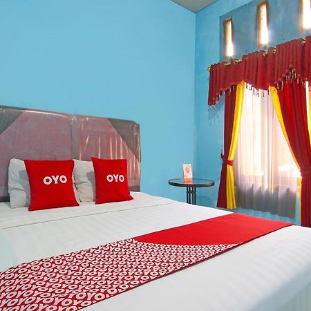 Oyo 91476 Srikaya Hotel 3 Pekalongan Luaran gambar